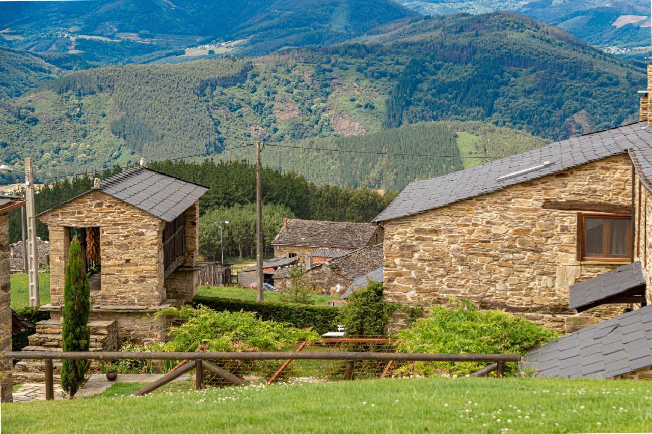 A Pontenova Complejo Rural Lar De Vies旅馆 外观 照片